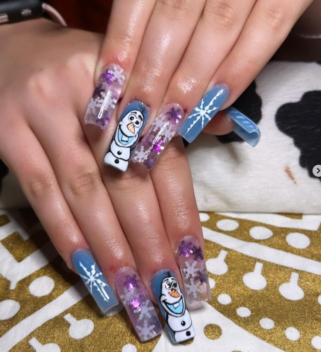 @cbugluvnails